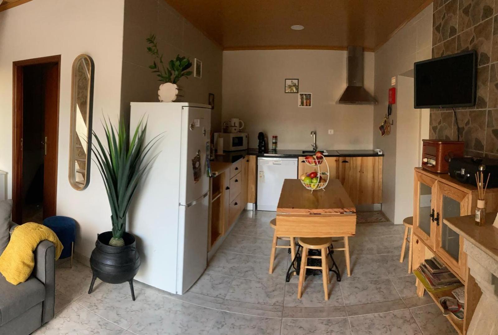 Apartament Casa Emilia & Alda Juncal  Zewnętrze zdjęcie
