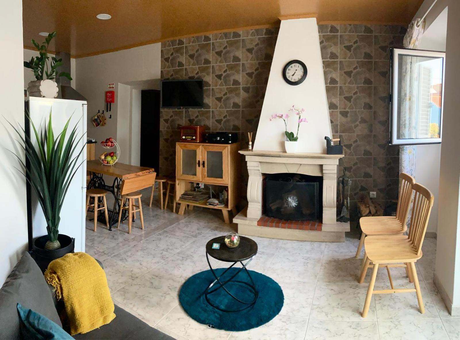 Apartament Casa Emilia & Alda Juncal  Zewnętrze zdjęcie